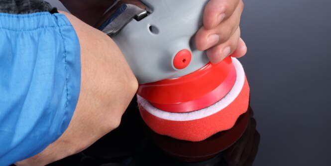 Paint defect repair with 3M Finesse-it
