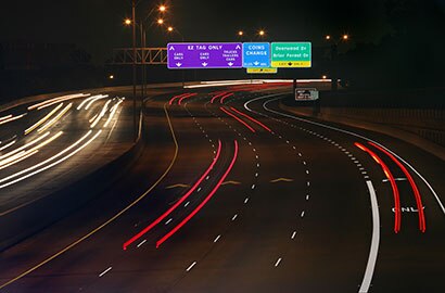 Diamond Grade Retro-reflective Road Signs