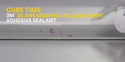 Video still of adhesive sealant being applied with the caption Cure Time 3M™ Silane Modified Polymer (SMP) Adhesive Sealant
