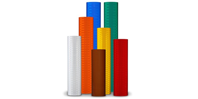 3M™ High Intensity Prismatic Reflective Sheeting Series 3930
