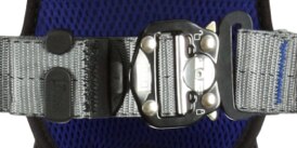 X200 Dual-locking quick-connect buckle
