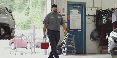 video tribute to bodymen who use the best 3m abrasives

