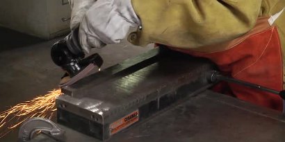 Beveling with 3M™ Cubitron™ II Wheels and Discs
