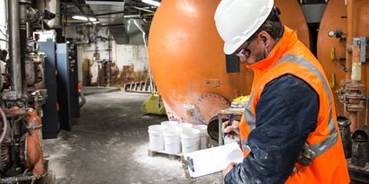worker with a clipboard

