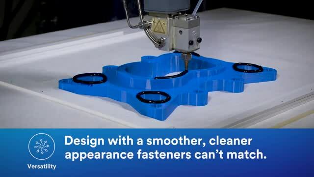 Closeup image of the application head dispensing 3M™ VHB™ Extrudable Tape GP on a part