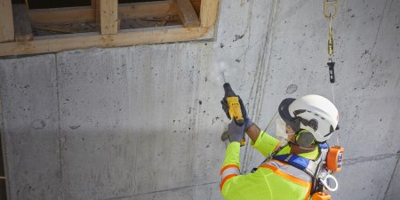 Construction worker using ppe
