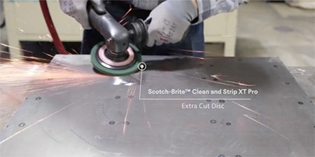 Video showing usage of an abrasive disc for removing rust, paint and coatings
